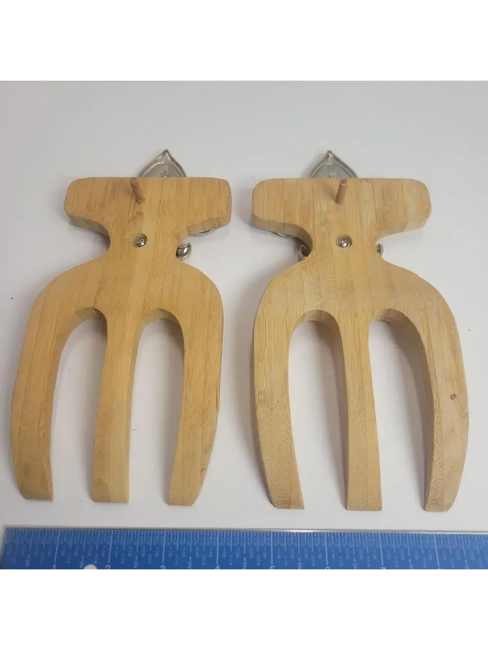 Bamboo Salad Hands Claws Serving Utensils w/ silver Metal Fleur De Lis Wood 2
